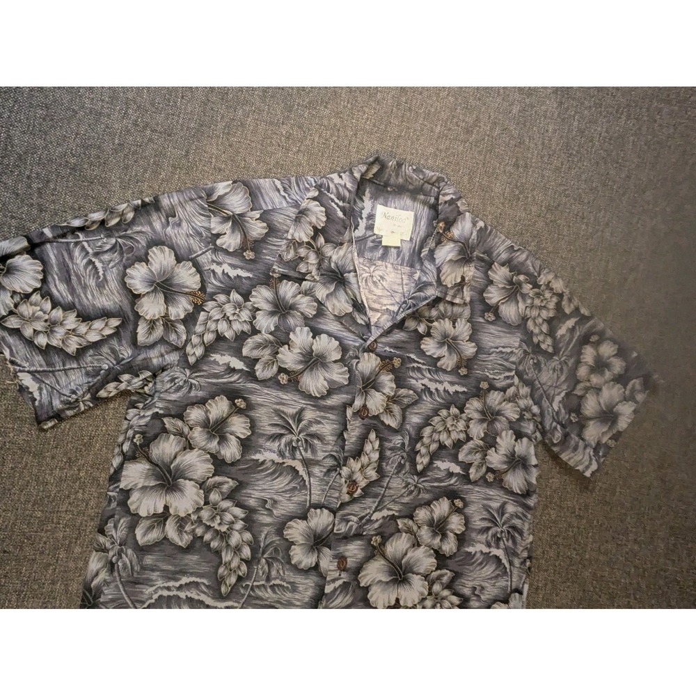 Vintage Naniloa Floral Hawaiian Shirt Size Medium Made in Hawaii 90's Sz Medium